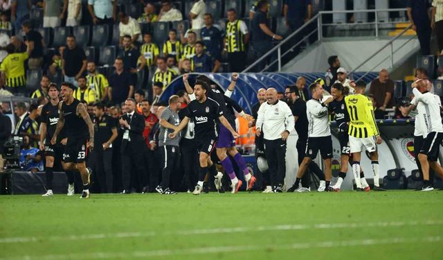 Fenerbahçe, ligde 2 maç sonra Beşiktaş'a kaybetti