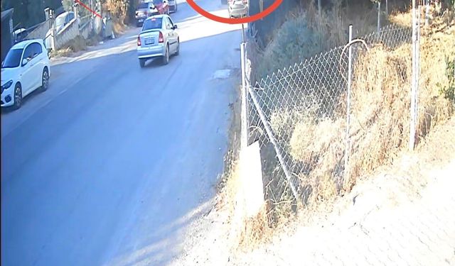Hafriyat kamyonu iki aracı biçip bahçeye uçtu: 1 yaralı