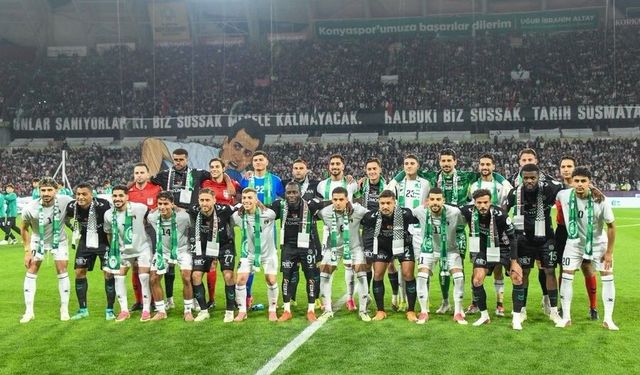 İletişim Başkanı Duran: 'Konyaspor ile Filistin Milli Takımı'nın anlamlı buluşması, sporun birleştiren gücünü bir kez daha gösterdi'
