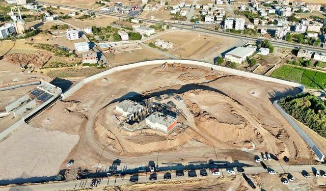 Kurtalan-Siirt demiryolu projesinde fiziki gerçekleşme yüzde 30'a ulaştı