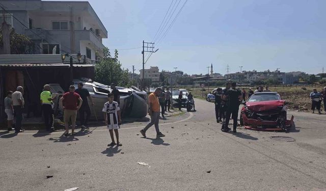 Otomobilin takla attığı kazada vatandaşlar kaza kavşağına çözüm istedi