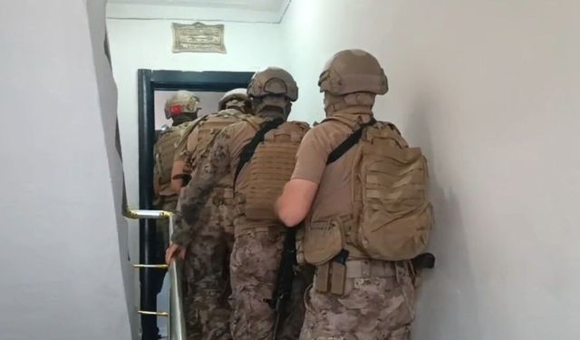 Sakarya merkezli 6 ilde 'Sokaklar Güvende' operasyonu: 7 gözaltı