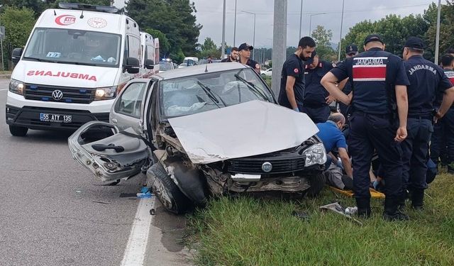 Samsun'da otomobiller çarpıştı: 5 yaralı