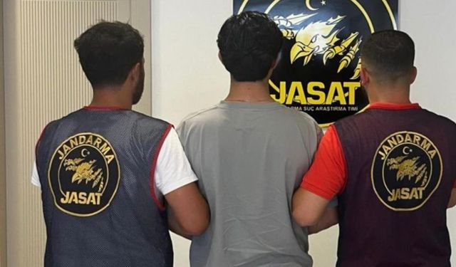 Adana'da 20 yıl 3 ay hapis cezasıyla aranan firari yakalandı