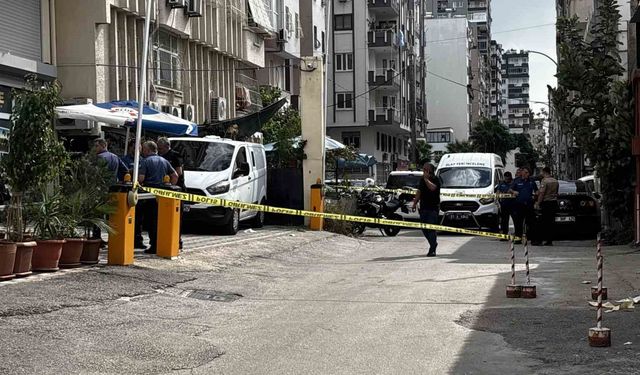 Adana'da iş yeri önünde silahlı saldırı: 1 ölü, 1 yaralı