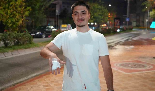 Boks makinesine vurmak isterken duvarı yumrukladı: 'Yanlış bir insanı düşündüm, fazla geldi'