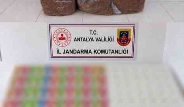 Kaçak tütün operasyonlarında 408 kilogram kıyılmış tütün ele geçirildi