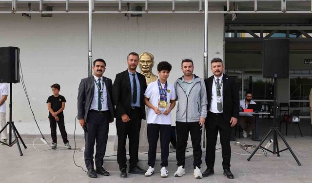 MTK öğrencisi Yalçınkaya'dan, Avrupa'da 4 altın madalya