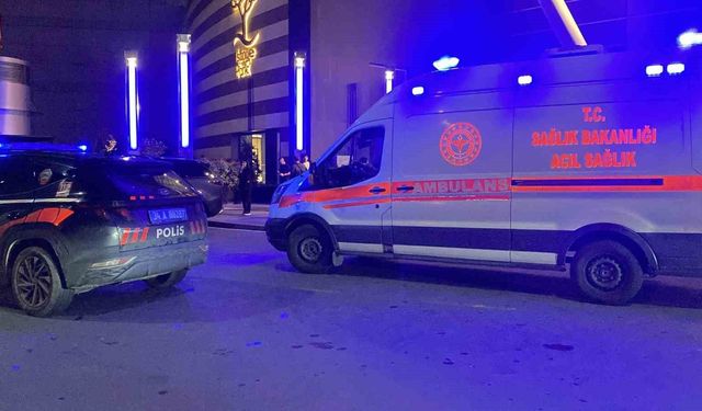Sarıyer'de AVM içinde İsrail vatandaşına protesto