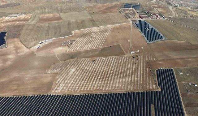 Sivas Belediyesi 15 MW'lık GES yatırımının temelini attı
