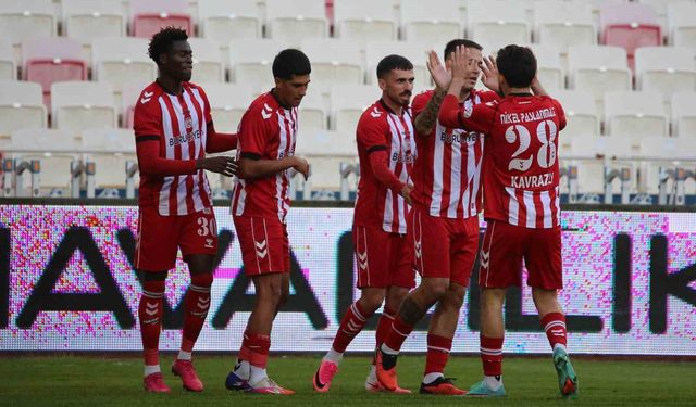 Trendyol 1. Lig: Sivasspor: 4 - Pendikspor: 1