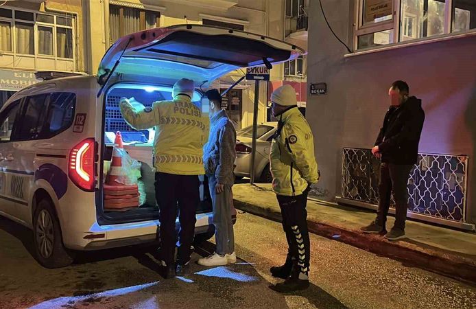 Ehliyetsiz sürücü polisten kaçtı, yakalanınca 80 bin lira ceza yedi