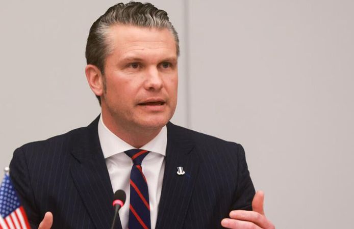ABD Savunma Bakanı Hegseth: İran operasyonunun süresine Trump karar verecek