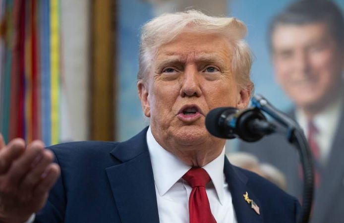 Trump’tan İran Mesajı: “İstediğimiz Yeri Vururuz, Kimse Karşılık Veremiyor”