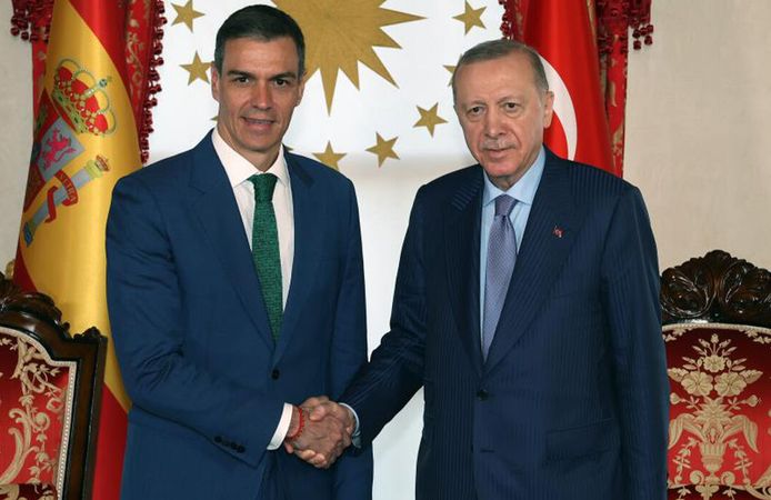 Erdoğan’dan Barış ve Diplomasi Mesajı: Sanchez ile Kritik Görüşme