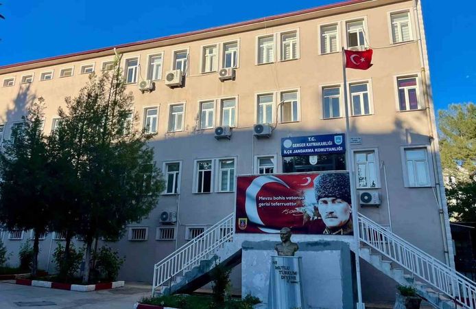 Gerger'de 5 kilo uyuşturucu ele geçirildi: 2 tutuklama