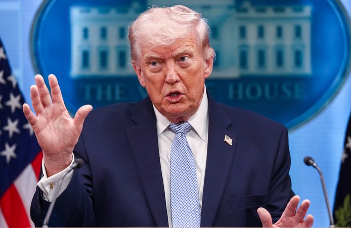 Trump’tan İran’a: ''Bedelini ödeyecekler"