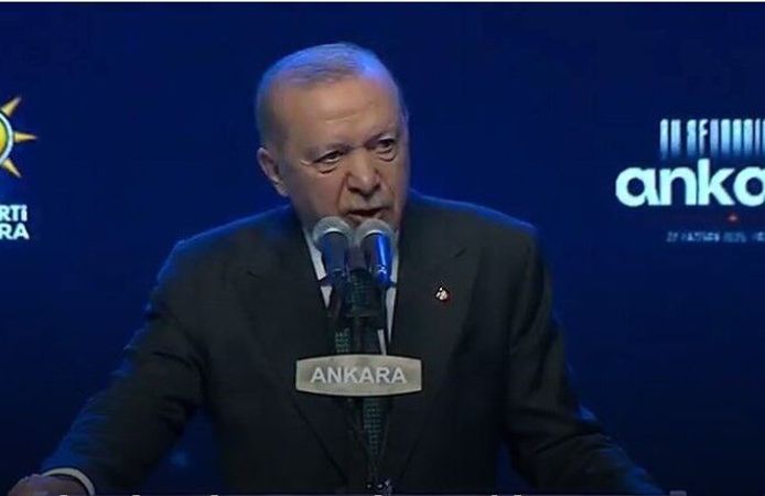 Erdoğan: “Siyasi Rakiplerimiz Koltuk Kavgası Verirken Biz Türkiye’yi Geleceğe Hazırlıyoruz”