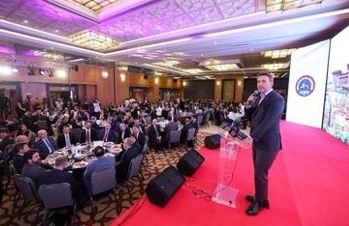 Bayraktar: 'Türkiye tarihinin en büyük rezervini keşfederek Gabar'da petrol üretiyor'