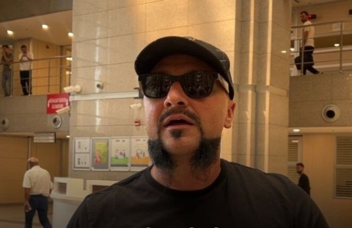 Hayko Cepkin'den Gazetecilere Tepki: "Her Şeyi Köpürtüyorsunuz"