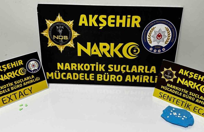Tutuklu oğlunu ziyarete gitti, üzerinden 18 uyuşturucu hap çıktı