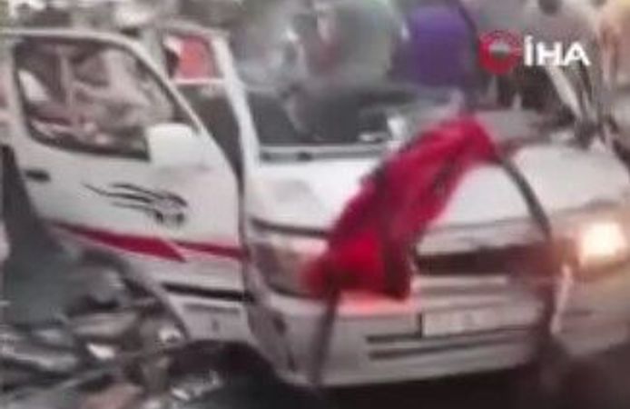 Şam kırsalında minibüste patlama: Ölü ve yaralılar var