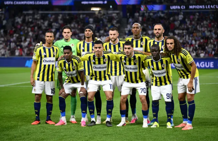 Fenerbahçe, Lyon'u deplasmanda mağlup ederek 18 yıllık Şampiyonlar Ligi hasretine son verdi