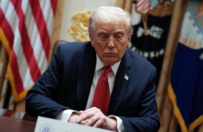 Trump: "İran’dan öldürdükleri ve ağır yaraladıkları tüm kişiler için tazminat talep ediyorum"