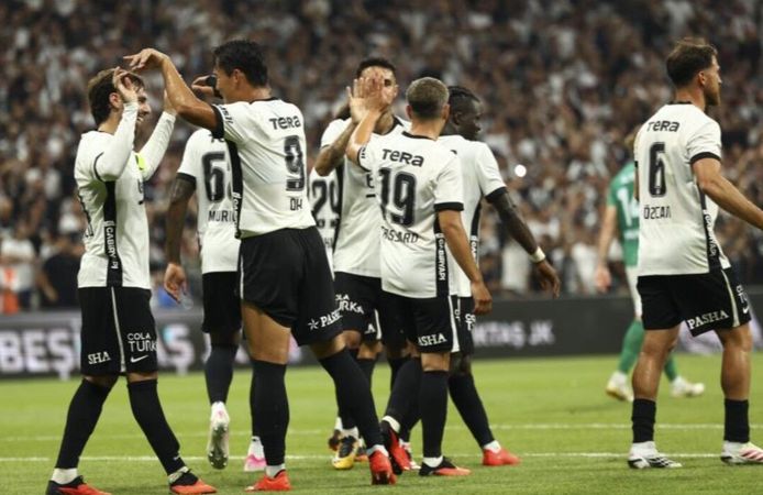 Beşiktaş turu araladı: 3-0