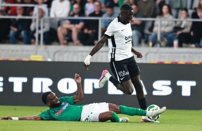 Beşiktaş deplasmanda kaybetti, Avrupa Ligi biletini aldı