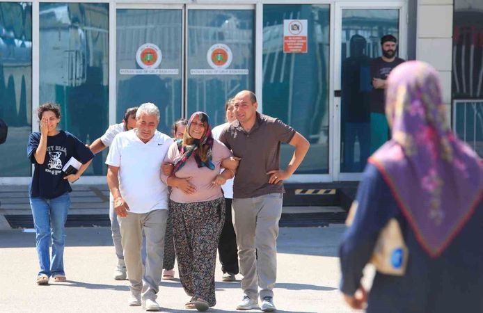 18 yaşındaki motosikletli genç kazada hayatını kaybetti cenazeyi alan aile gözyaşlarına boğuldu