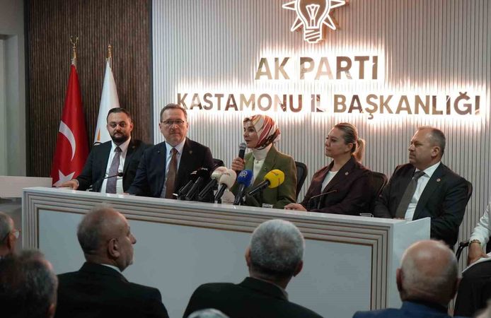 Bakan Mahinur Özdemir Göktaş: 'Politikalarımızın merkezine aile kurumunu konumlandırıyoruz'