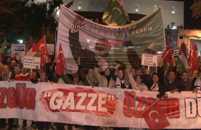 Ankara'da Filistin'e destek yürüyüşü düzenlendi
