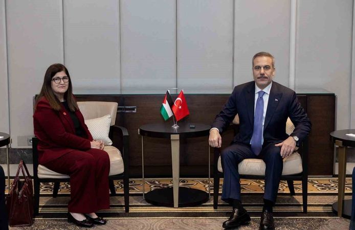Dışişleri Bakanı Hakan Fidan, Filistinli mevkidaşı Şahin ile İstanbul'da görüştü