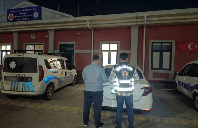 Esenyurt'ta çıkan yol verme tartışmasında sürücüye 180 bin lira ceza