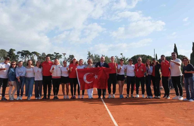 A Milli Kadın Tenis Takımı, Hollanda'yı 2-0 mağlup etti