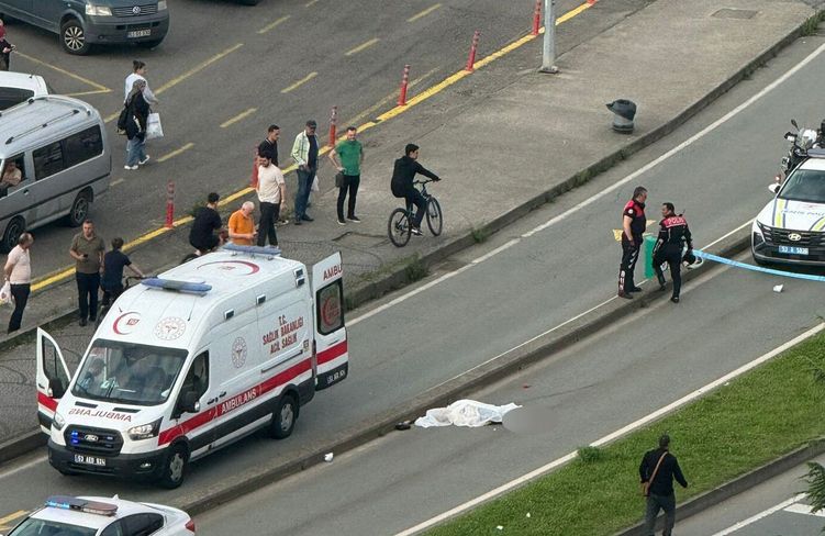 Rize'de kamyonetin çarpıp kaçtığı kadın hayatını kaybetti