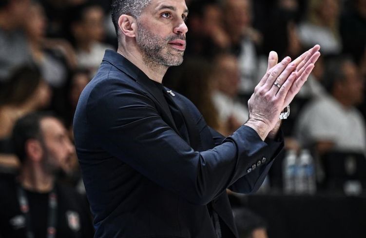 Beşiktaş, Dusan Alimpijevic ile sözleşme uzattı