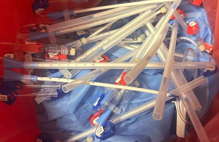 KSÜ'deki sterilizasyon iddiasında yeni detay: Tarihi geçmiş ürünlere yeni tarihli barkod basıldığı iddiası