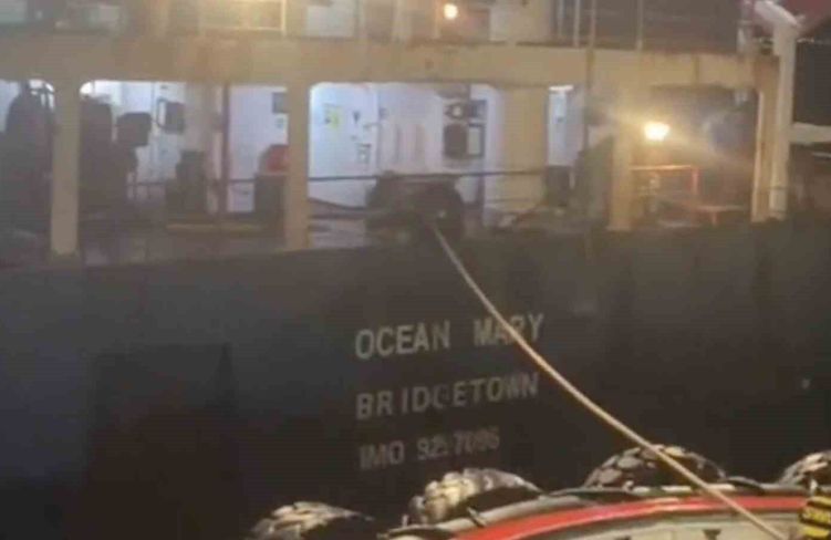 Çanakkale Boğazı'nda kuru yük gemisinde makine arızası