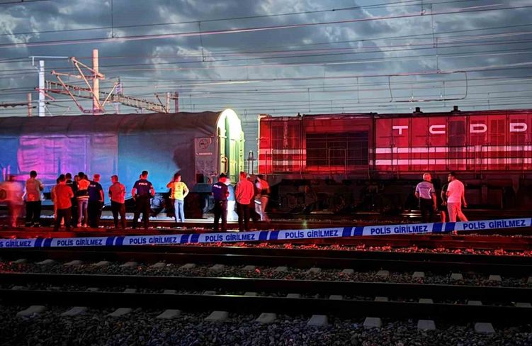 Edirne'de tren garında elektrik akımına kapılan işçi hayatını kaybetti