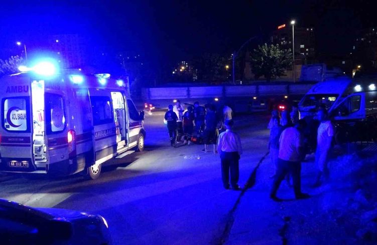 Malatya'da otomobil motosiklete çarptı: 2 kardeş yaralandı