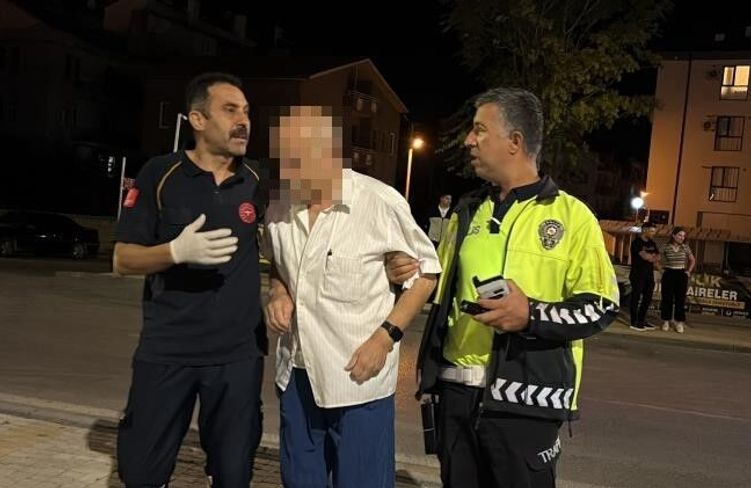 Direksiyon başında kalp krizi geçirdi, polisten yardım istedi