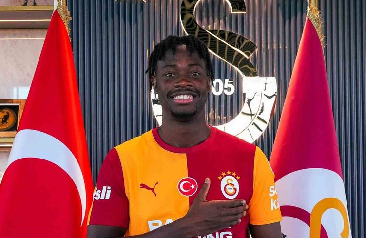 El-Chadaille Bitshiabu: 'Büyük zaferlere imza atacağımızı düşünüyorum'