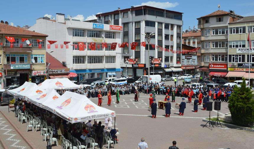 "25 Mayıs Atatürk'ü Anma ve Termal Turizm Festivali" başladı