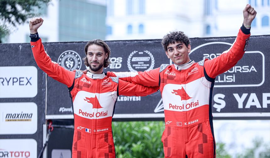 Atış Yapı 49. Yeşil Bursa Rallisi'nde kazanan genç pilot Kerem Kazaz oldu