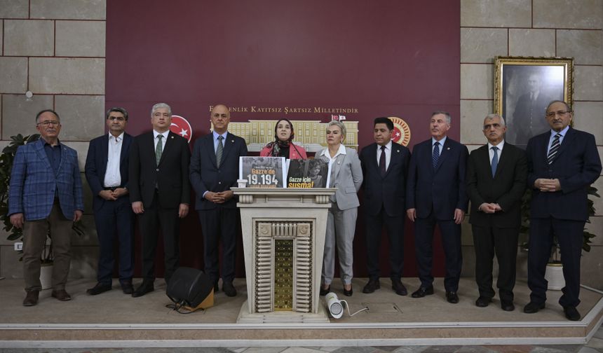 Çocuk Hareketi üyesi bazı milletvekilleri uluslararası kamuoyuna İsrail'i durdurma çağrısı yaptı
