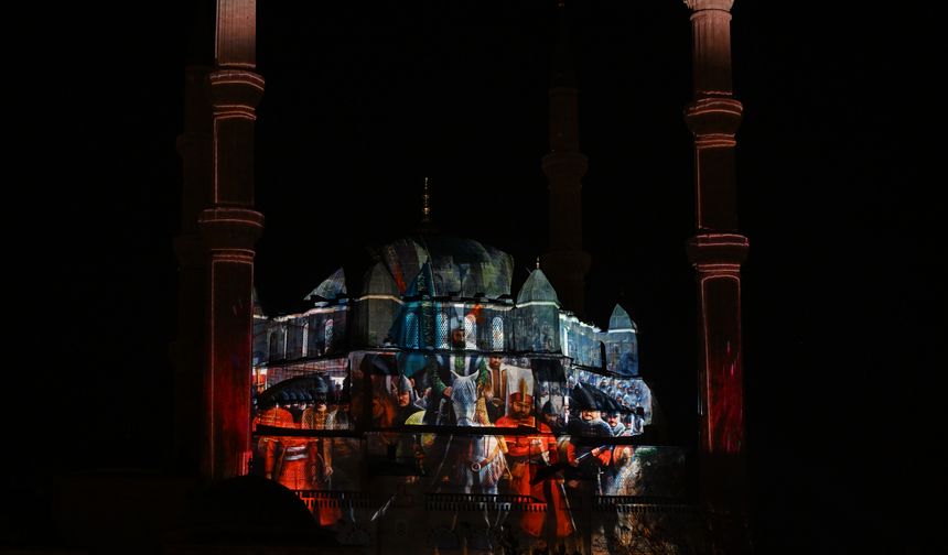 Edirne'de İstanbul'un fethinin 572. yıl dönümü coşkuyla kutlandı