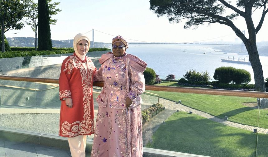 Emine Erdoğan, Esvatini Ana Kraliçesi Ntfombi Tfwala ile görüştü