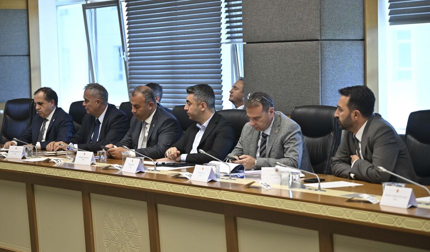 TBMM Kartalkaya Kayak Merkezi'ndeki Otel Yangınını Araştırma Komisyonu toplandı